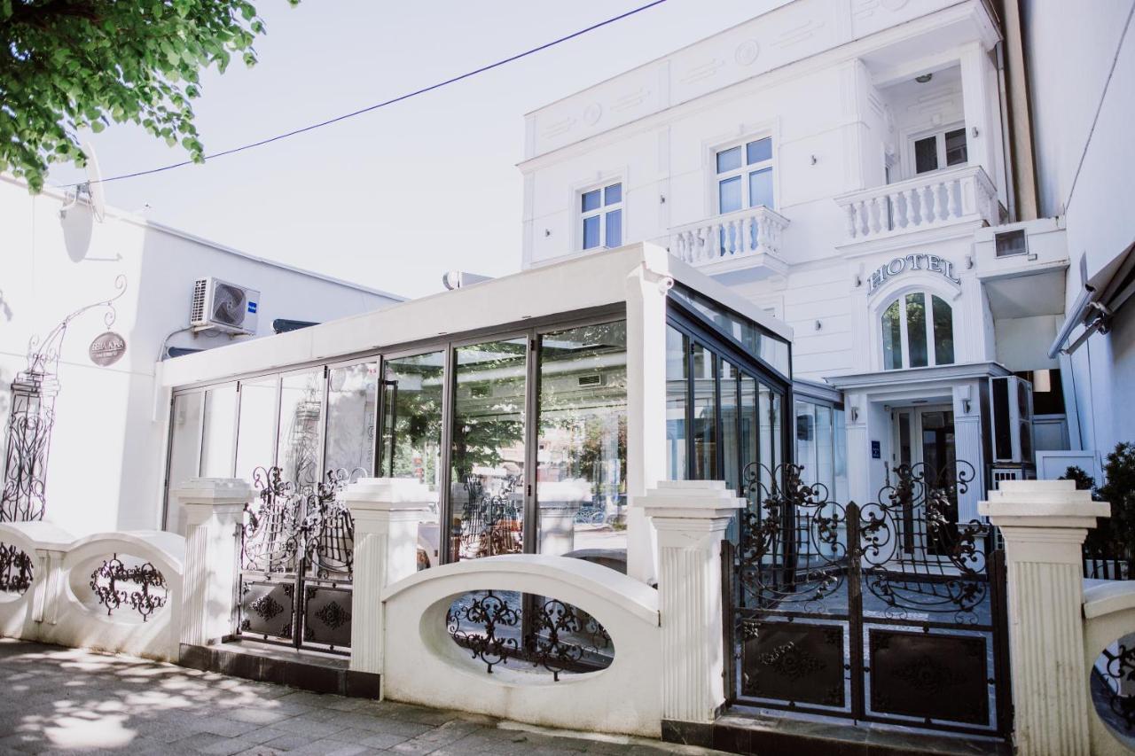 Bela Kuka Hotel Бітола Екстер'єр фото