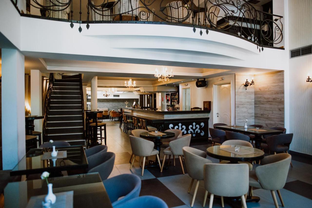 Bela Kuka Hotel Бітола Екстер'єр фото