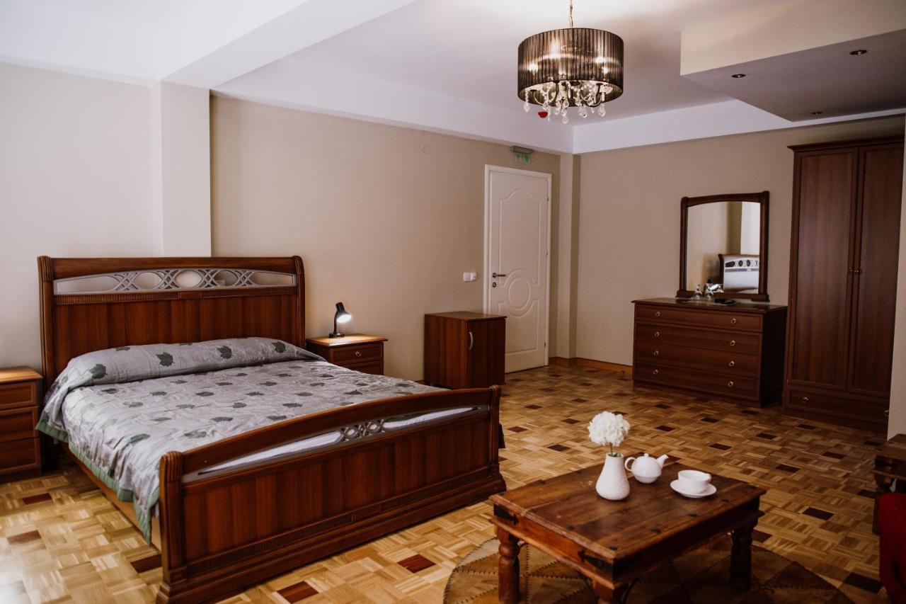 Bela Kuka Hotel Бітола Екстер'єр фото